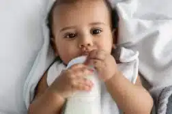 Les précautions à prendre en compte lors de la préparation du lait bébé
